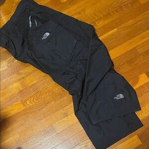 The North Face Black Outdoor Pants. XL